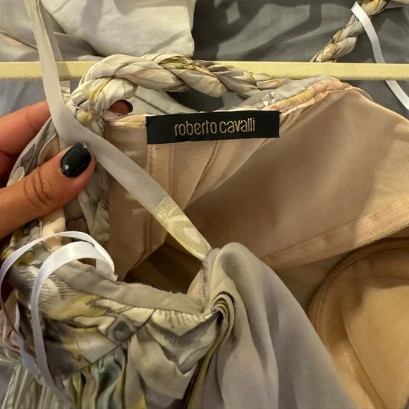 ROBERTO CAVALLI GRAY & FLORAL PEONT GOWN SIZE 38, STUNNING BALLGOWN - Picture 7 of 17